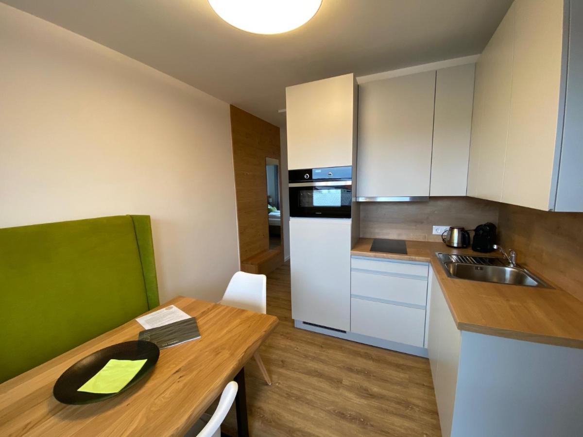 Apartments Freitag - H1 Winden am See エクステリア 写真
