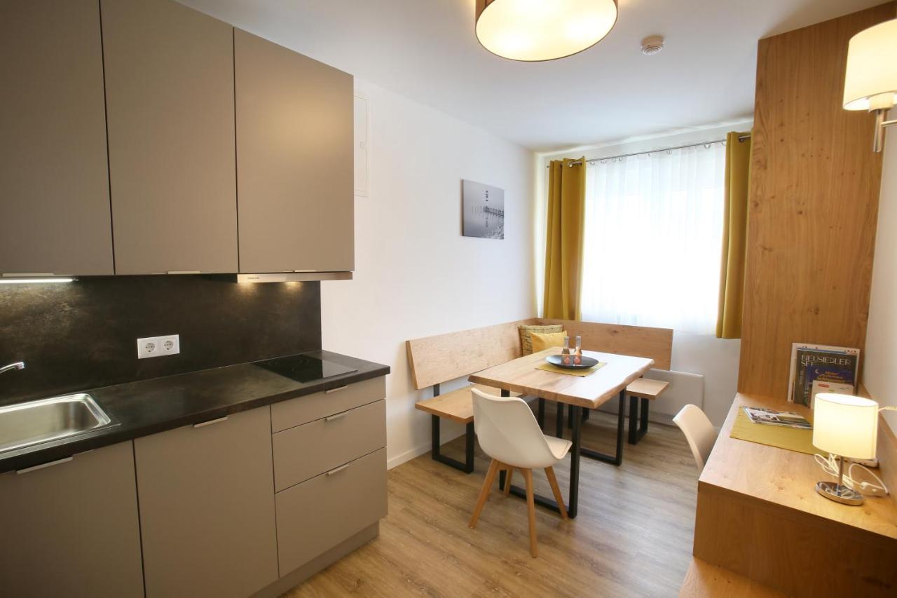 Apartments Freitag - H1 Winden am See エクステリア 写真